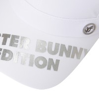 Ảnh của [MASTER BUNNY EDITION] Mũ lưỡi trai màu trắng đục lỗ phía sau màu trắng cho nữ