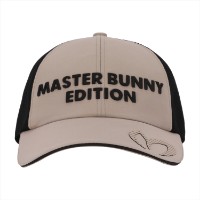 Ảnh của [MASTER BUNNY EDITION] Mũ lưỡi trai lưới có logo dập nổi màu be cho nữ